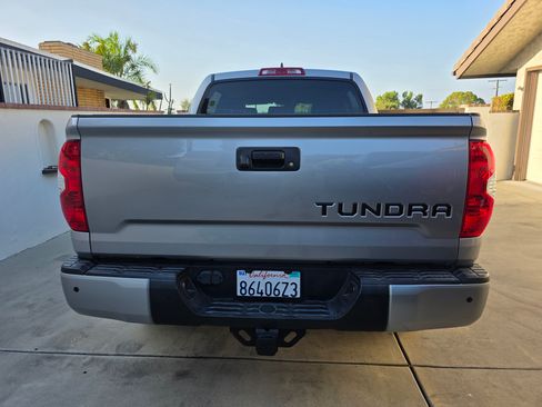 Used 2021 Toyota Tundra Platinum AWD/4WD image 2