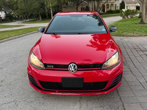 Used 2017 Volkswagen GTI Sport FWD image 5