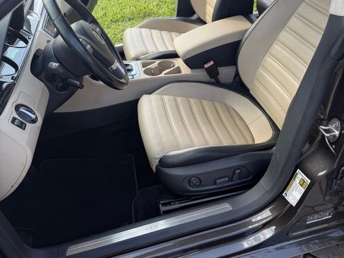 Used 2017 Volkswagen CC Sport FWD image 4