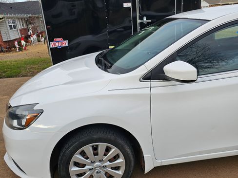 Used 2016 Nissan Sentra S image 20
