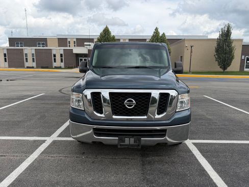 Used 2013 Nissan NV 2500 SV w/ Technology Pkg RWD image 8