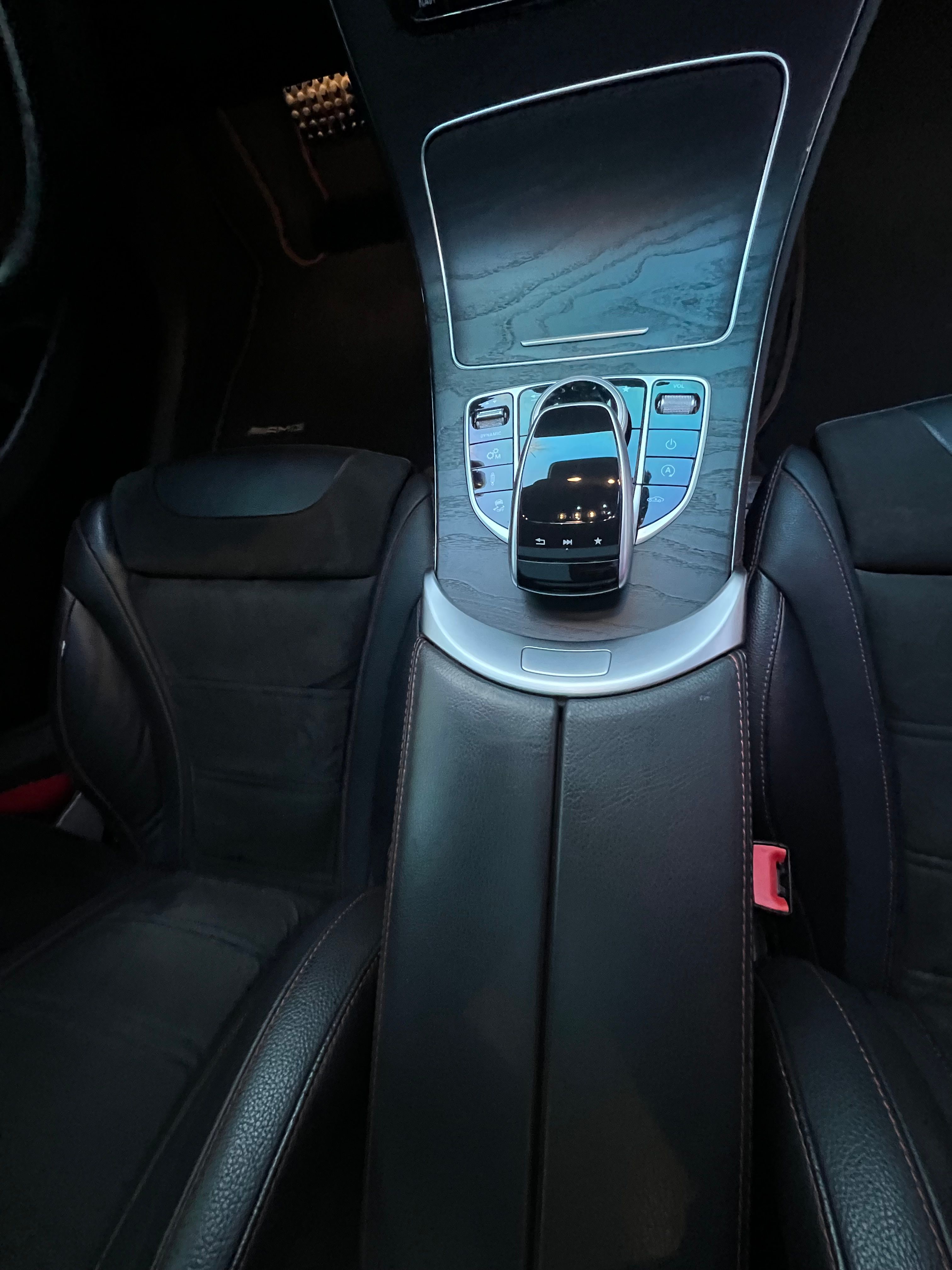 Used 2018 Mercedes-Benz GLC 43 AMG 4MATIC image 30