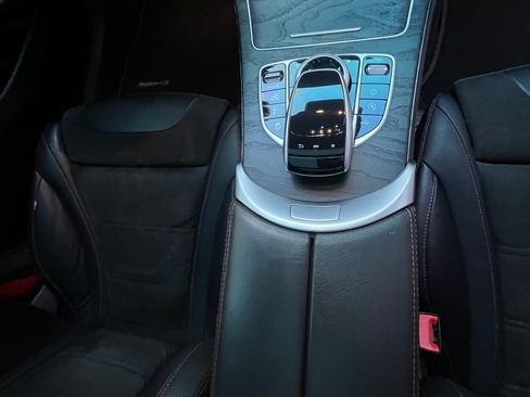 Used 2018 Mercedes-Benz GLC 43 AMG 4MATIC image 30