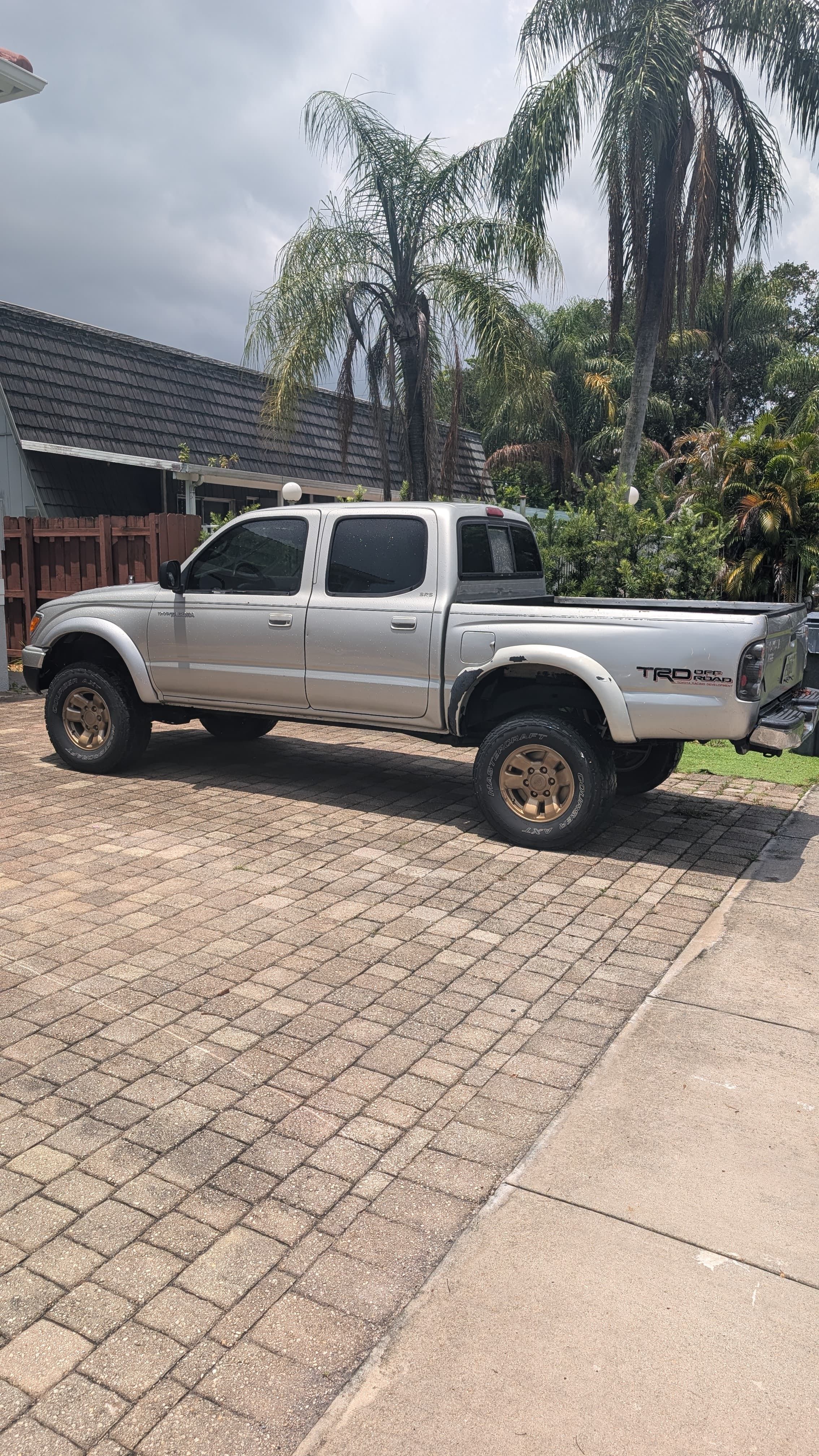 Used 2004 Toyota Tacoma PreRunner RWD image 4