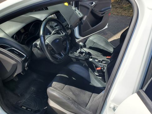 Used 2016 Ford Focus RS image 4