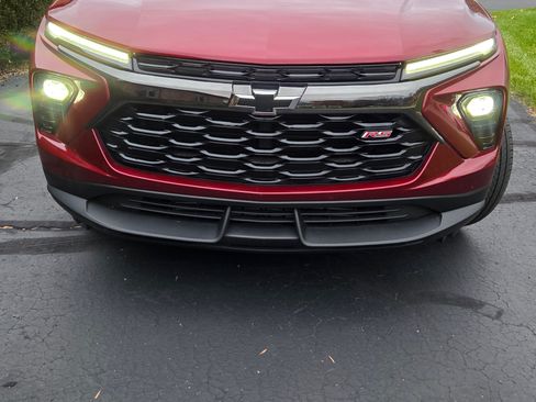 Used 2025 Chevrolet TrailBlazer RS w/ Convenience Package image 5