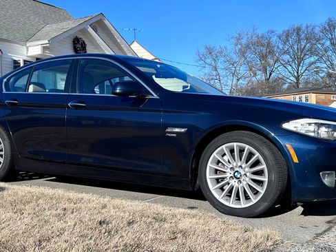 Used 2011 BMW 535i xDrive Sedan image 6