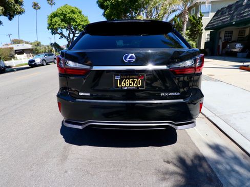 Used 2018 Lexus RX 450h F Sport w/ 3500 lbs Tow Prep Package AWD/4WD image 12