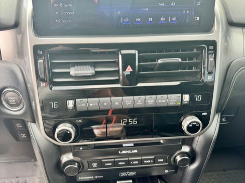 Used 2023 Lexus GX 460 Premium AWD/4WD image 10