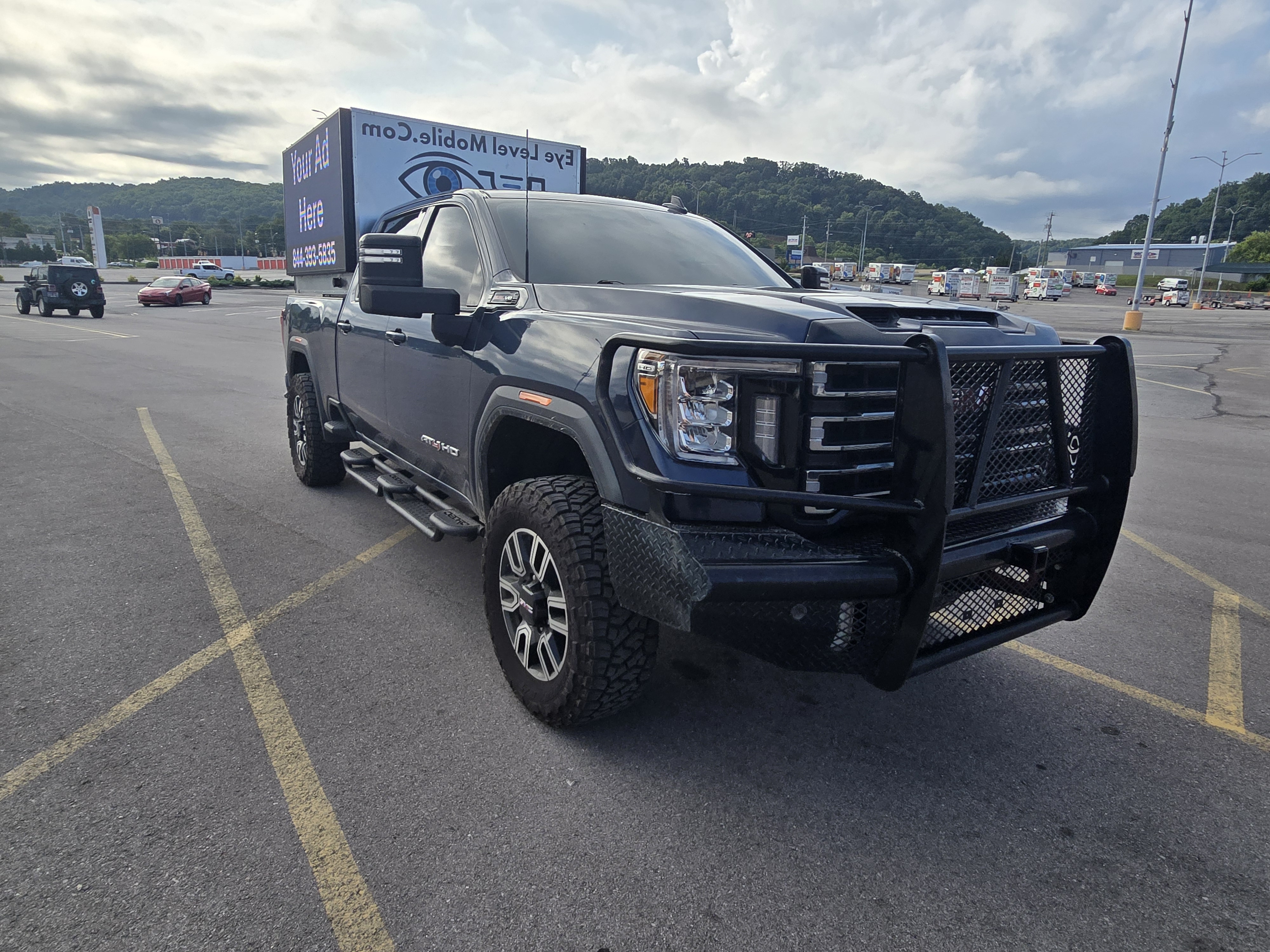Used 2022 GMC Sierra 2500 AT4 AWD/4WD image 18