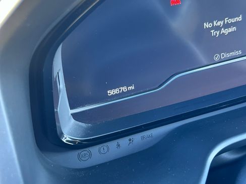 Used 2022 GMC Yukon Denali w/ Denali Ultimate Package image 16