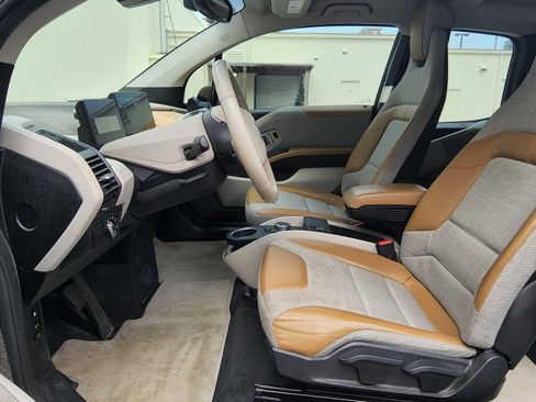 Used 2015 BMW i3 w/ Range Extender image 17