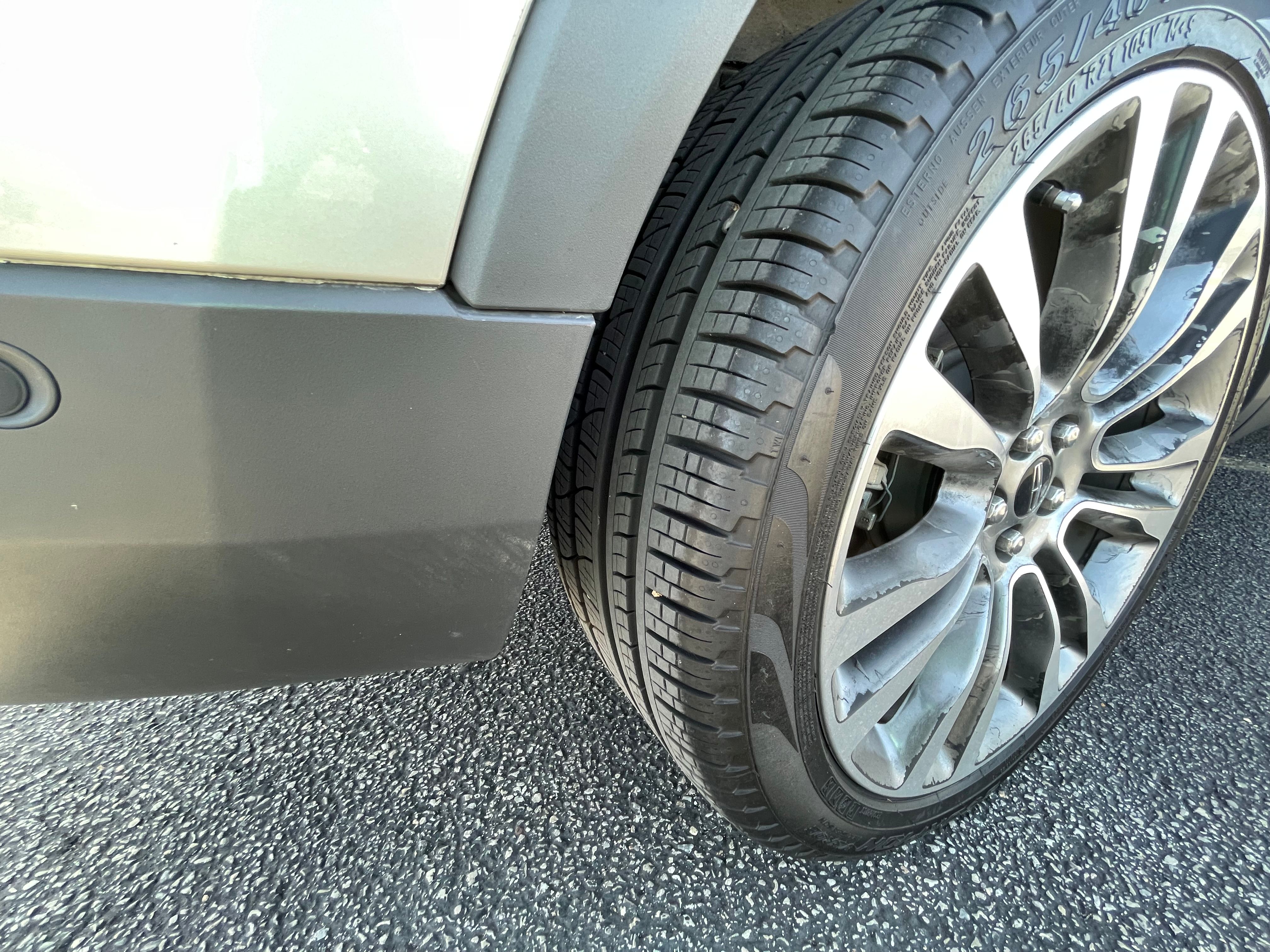 Used 2017 Lincoln MKX Reserve FWD image 28