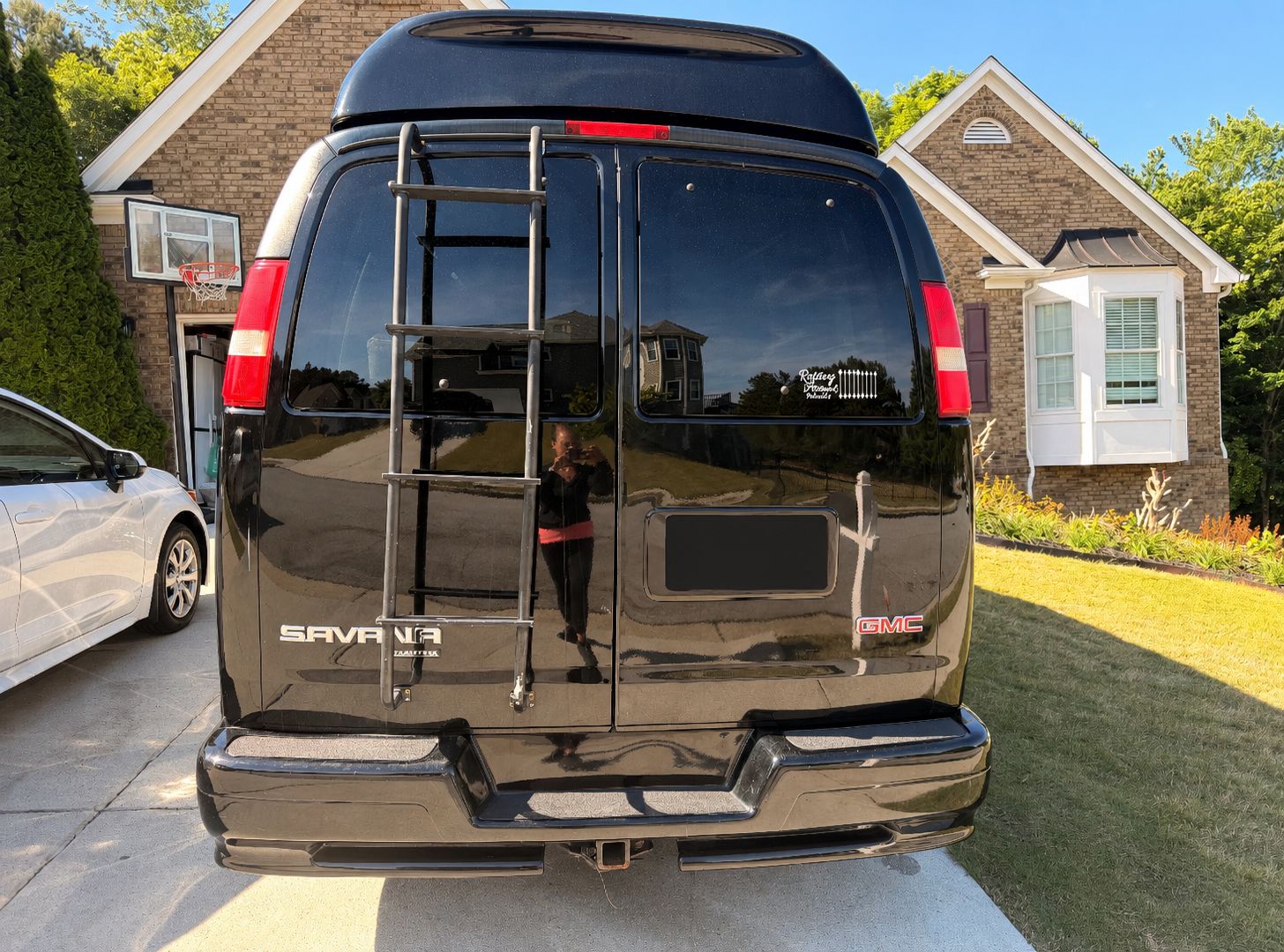 Used 2015 GMC Savana 2500 Extended RWD image 5