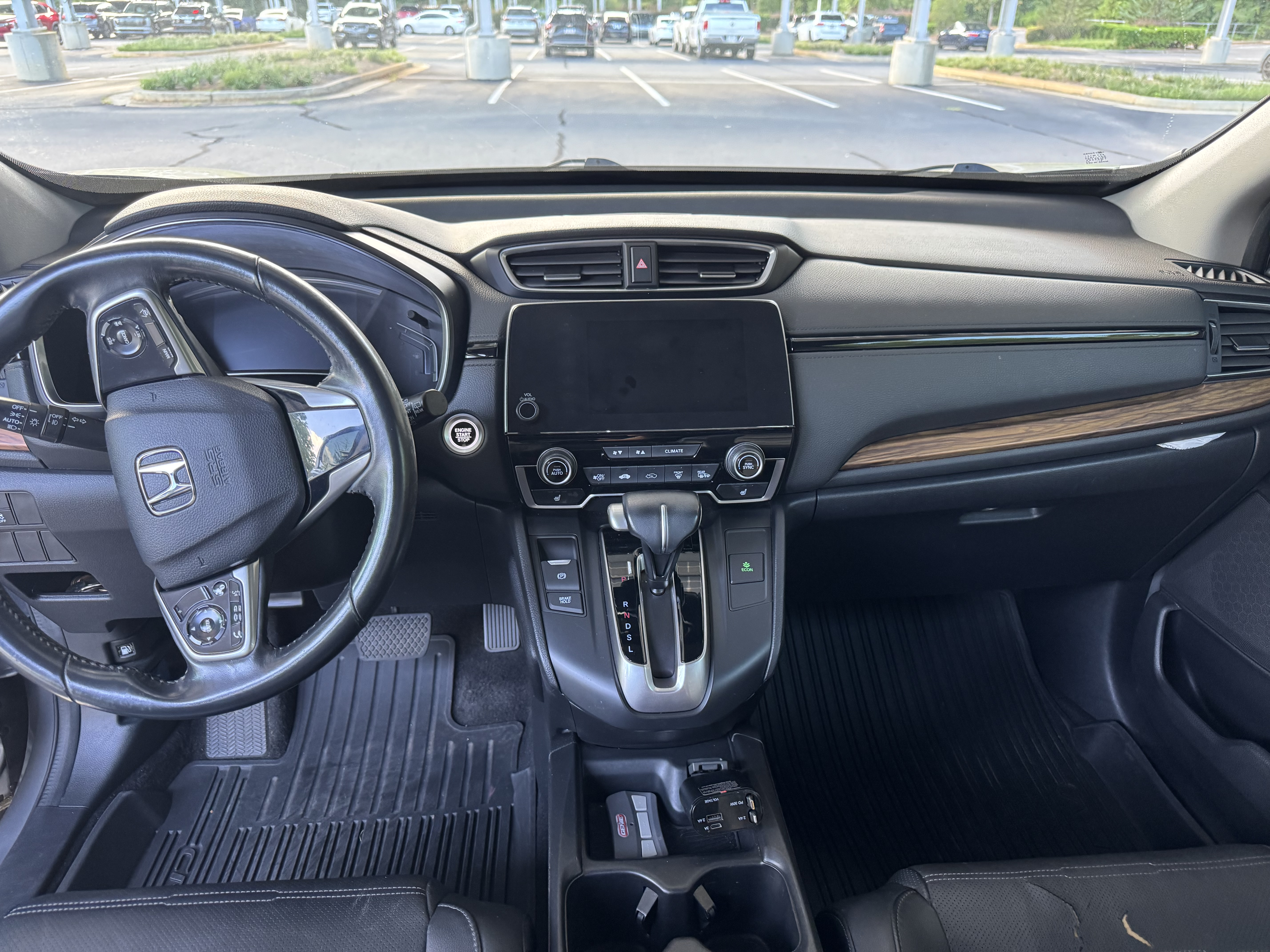 Used 2019 Honda CR-V Touring image 2