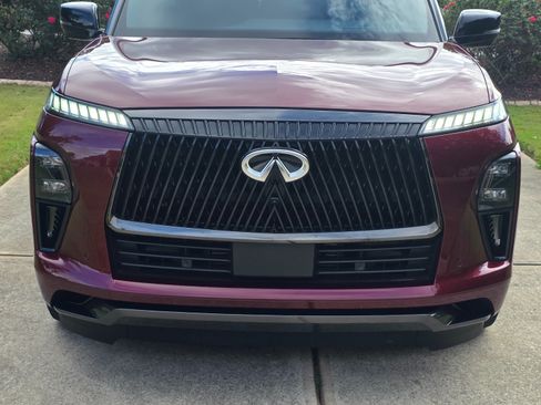 Used 2025 INFINITI QX80 Autograph image 1