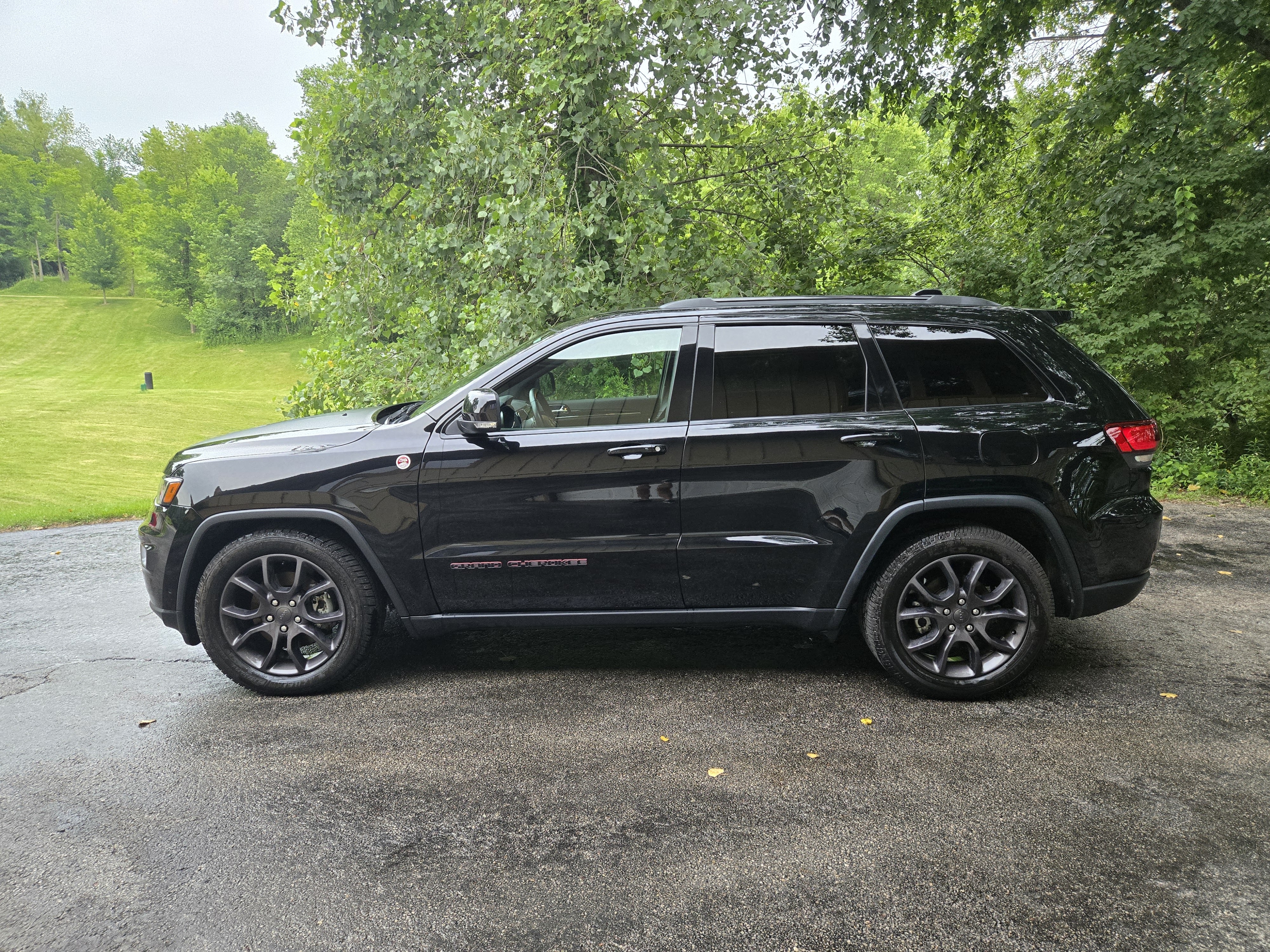 Used 2021 Jeep Grand Cherokee Trailhawk w/ Trailhawk Luxury Group AWD/4WD image 1