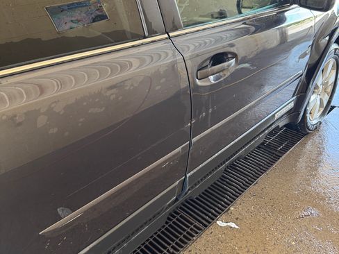 Used 2011 Subaru Outback 2.5i Premium image 10