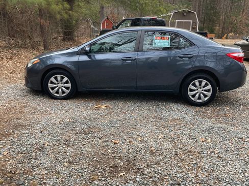 Used 2016 Toyota Corolla LE image 11
