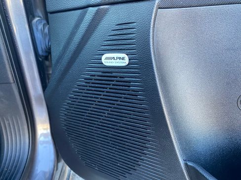 Used 2020 Dodge Challenger SXT w/ Blacktop Package image 10