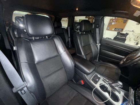 Used 2019 Jeep Grand Cherokee Altitude AWD/4WD image 15