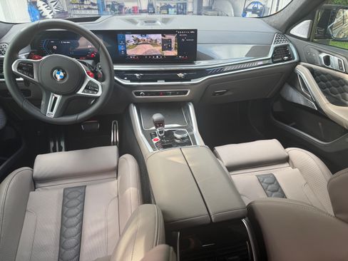 Used 2026 BMW X6 M Competition w/ Executive Package image 6