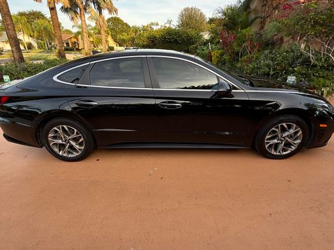 Used 2023 Hyundai Sonata SEL w/ Convenience Package image 1