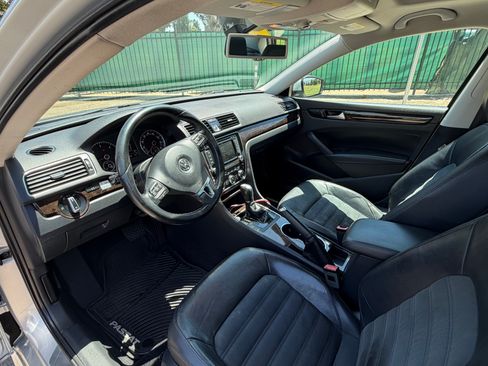 Used 2014 Volkswagen Passat TDI SEL Premium FWD image 10