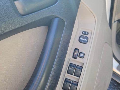 Used 2003 Toyota 4Runner Sport image 13