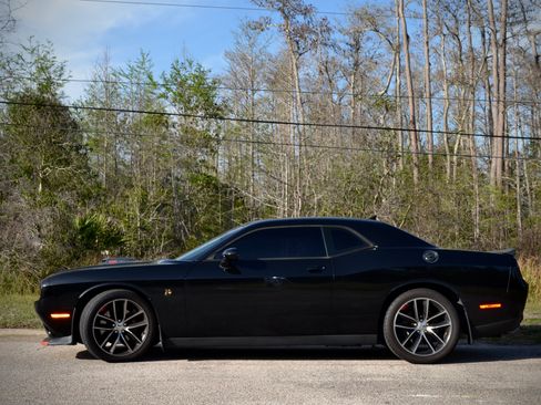 Used 2016 Dodge Challenger R/T Scat Pack image 8