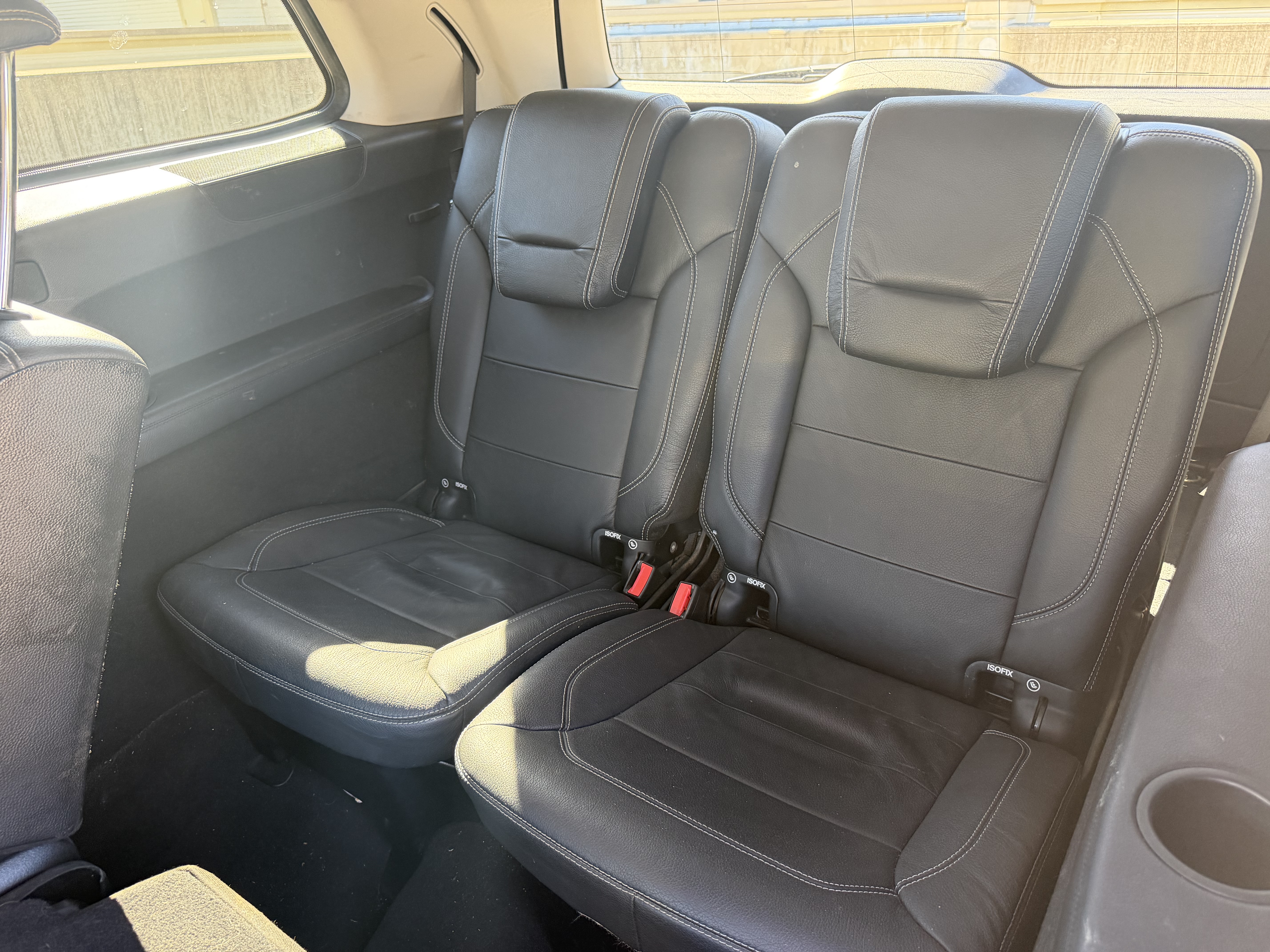 Used 2014 Mercedes-Benz GL 550 4MATIC image 25