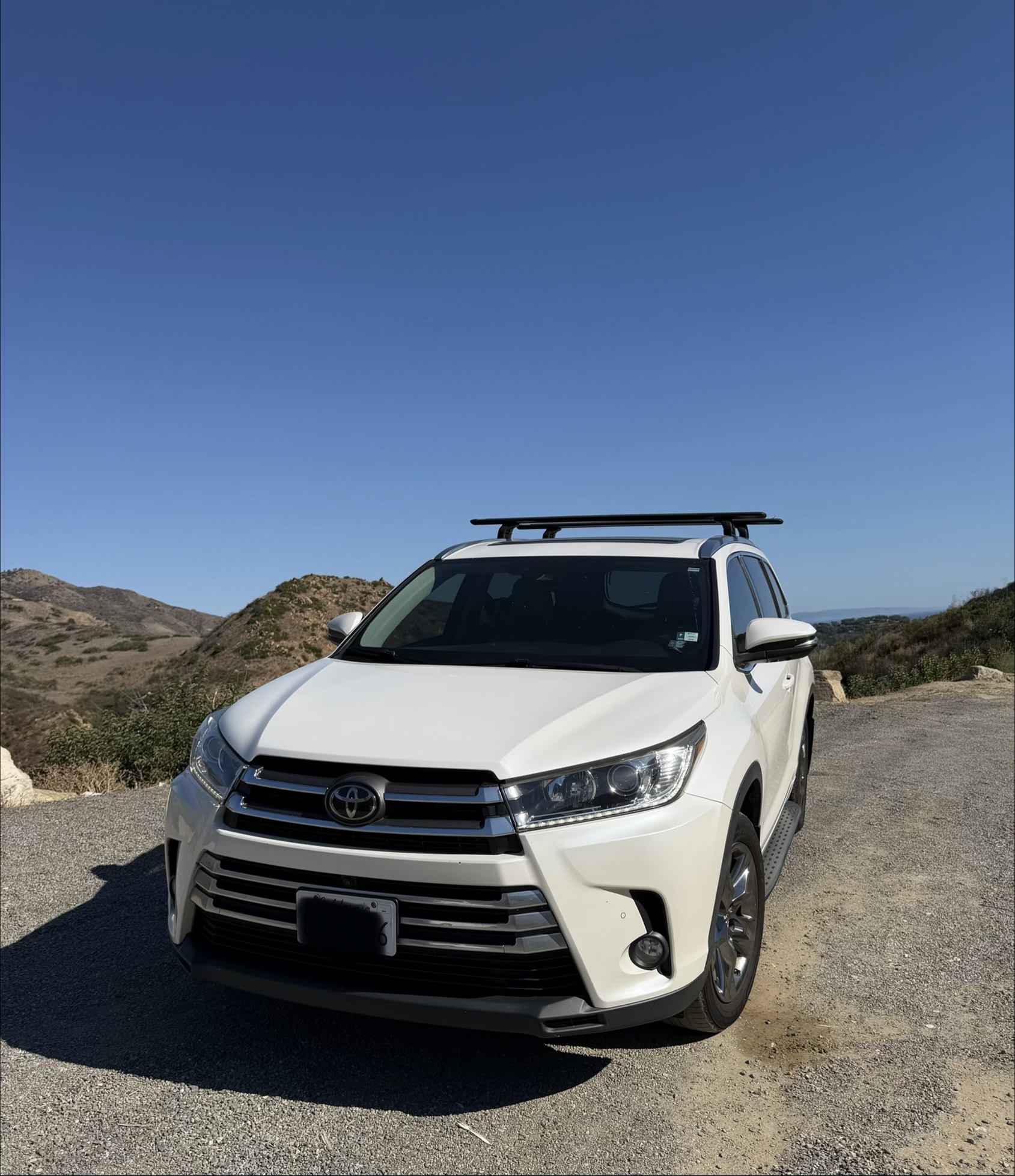 Used 2018 Toyota Highlander Limited Platinum AWD/4WD image 2