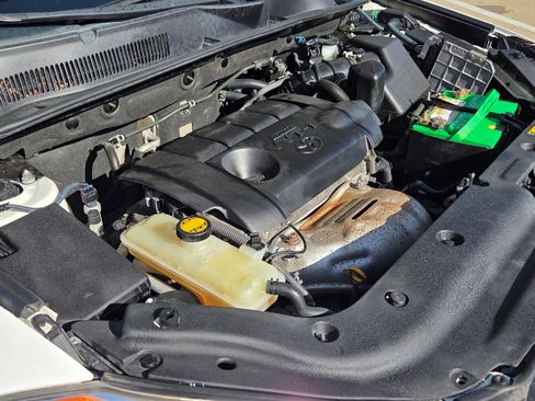 Used 2012 Toyota RAV4 Sport Utility 4D w/ Upgrade Value Pkg image 11