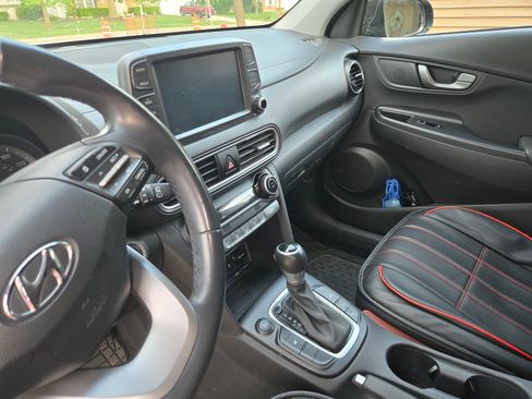 Used 2019 Hyundai Kona Ultimate FWD image 11