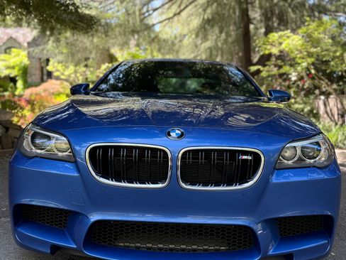 Used 2014 BMW M5 RWD image 31