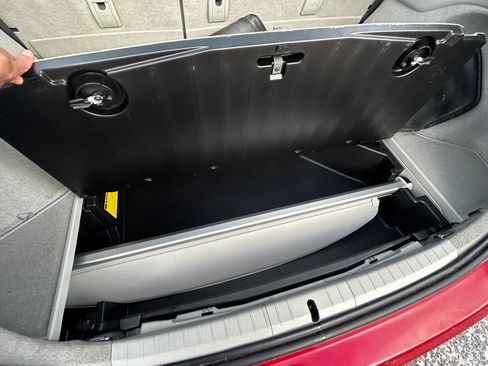 Used 2013 Toyota Prius Three image 27