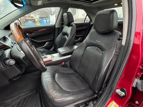 Used 2011 Cadillac CTS Luxury image 10