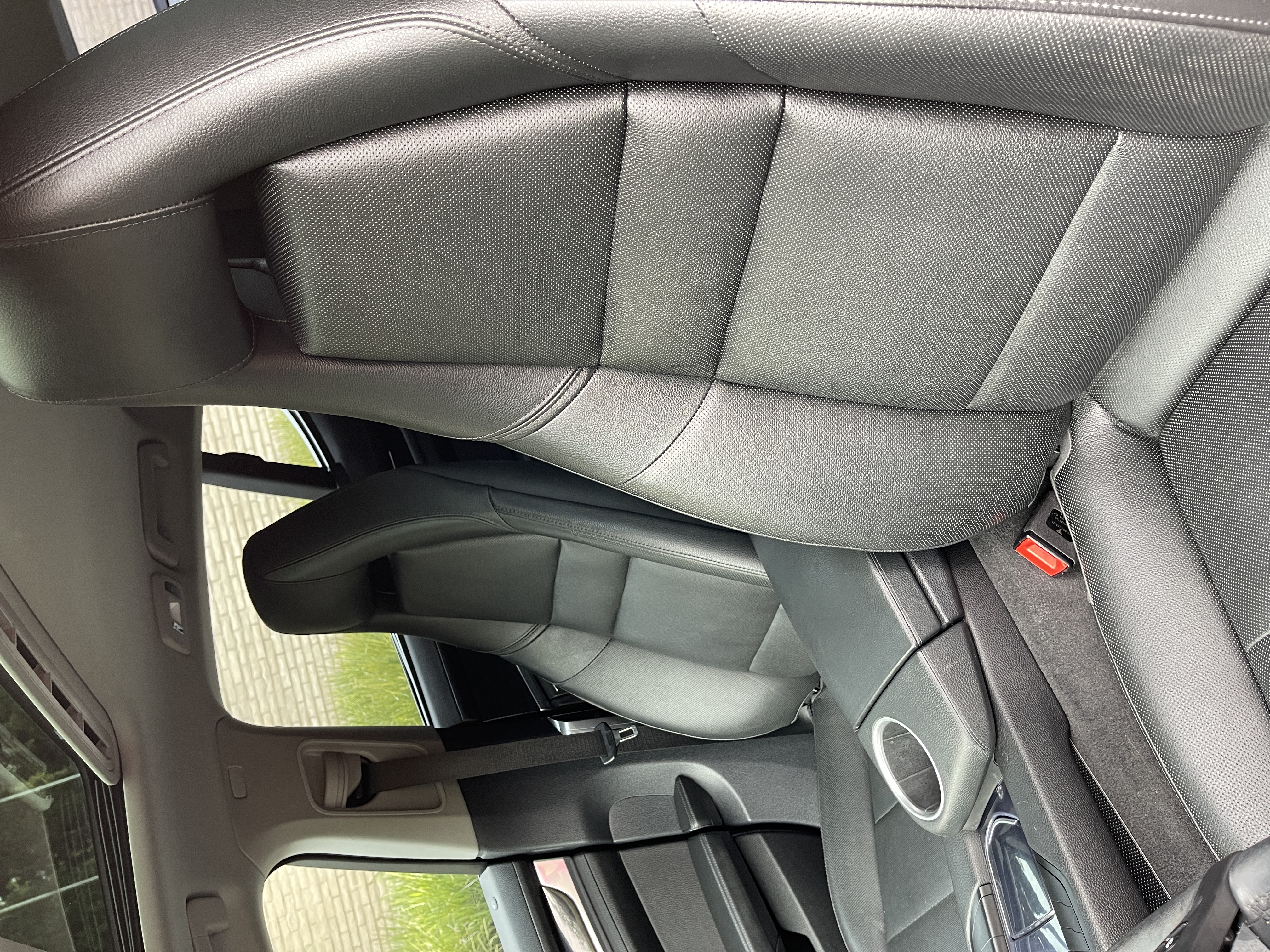 Used 2015 Porsche Panamera image 14