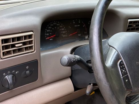 Used 2002 Ford F350 4x4 Crew Cab DRW Super Duty image 12