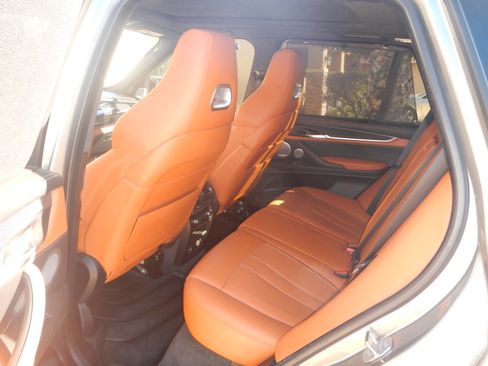 Used 2017 BMW X5 M image 18