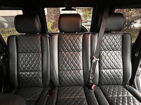 Used 2018 Mercedes-Benz G 65 AMG 4MATIC image 16