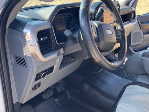 Used 2023 Ford F150 XL image 8