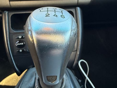 Used 2001 Porsche Boxster S image 11