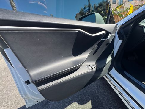 Used 2018 Tesla Model S P100D image 23