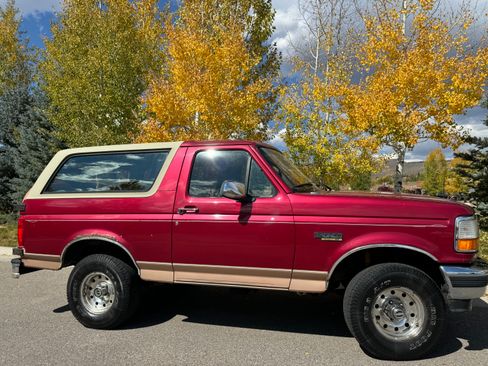 Used 1995 Ford Bronco image 2