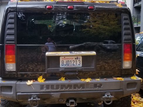 Used 2003 HUMMER H2 w/ Preferred Equipment Group image 10