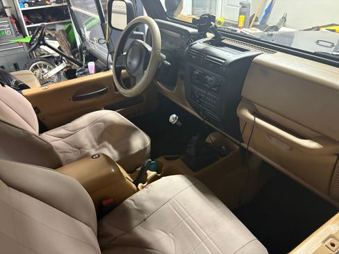 Used 1997 Jeep Wrangler Sport AWD/4WD image 13