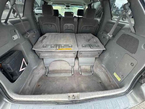 Used 2005 Toyota Sienna LE image 12