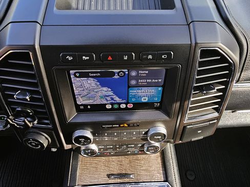 Used 2020 Ford Expedition Limited w/ Equipment Group 302A image 15