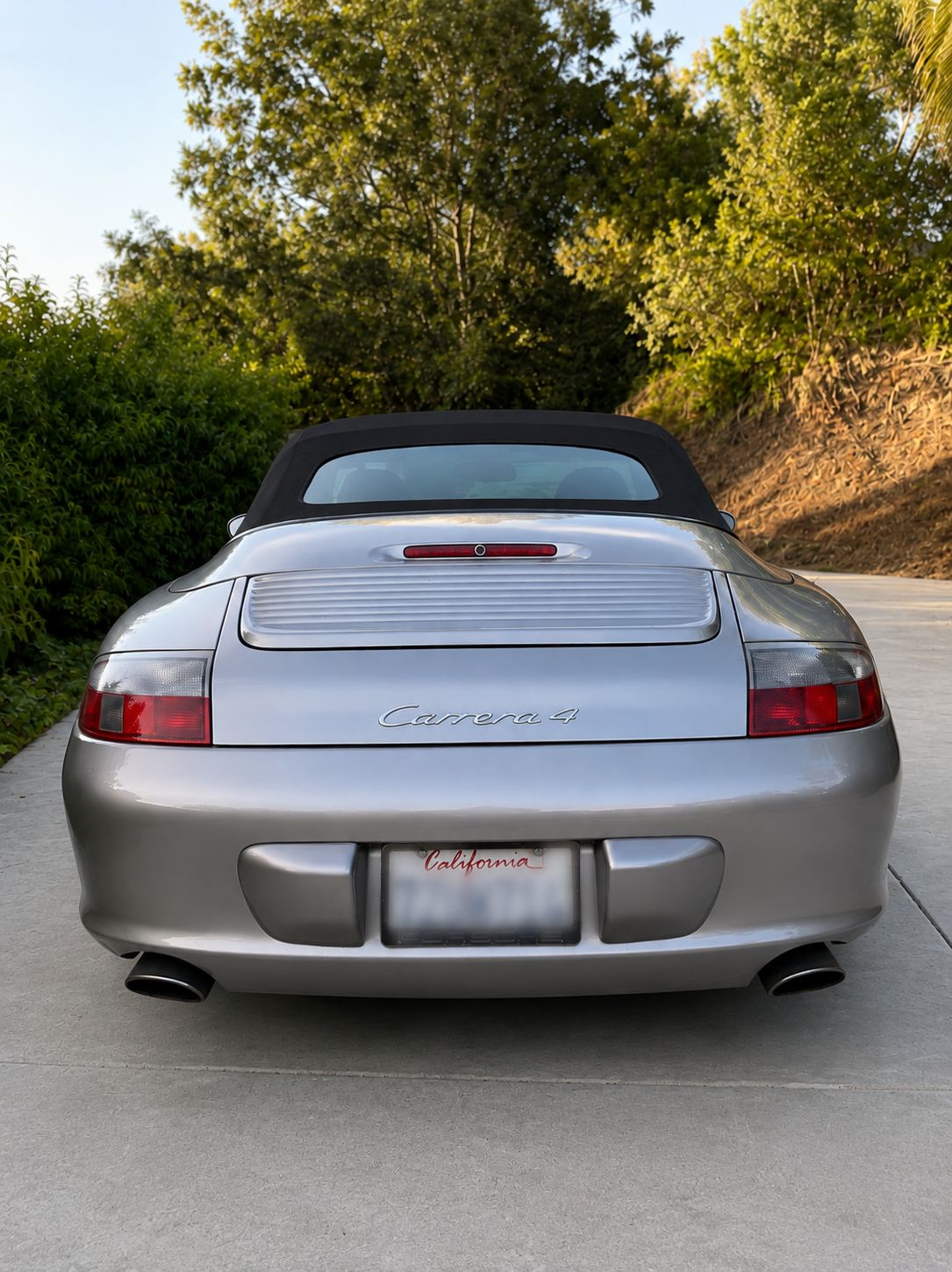 Used 2002 Porsche 911 Carrera 4 AWD/4WD image 4
